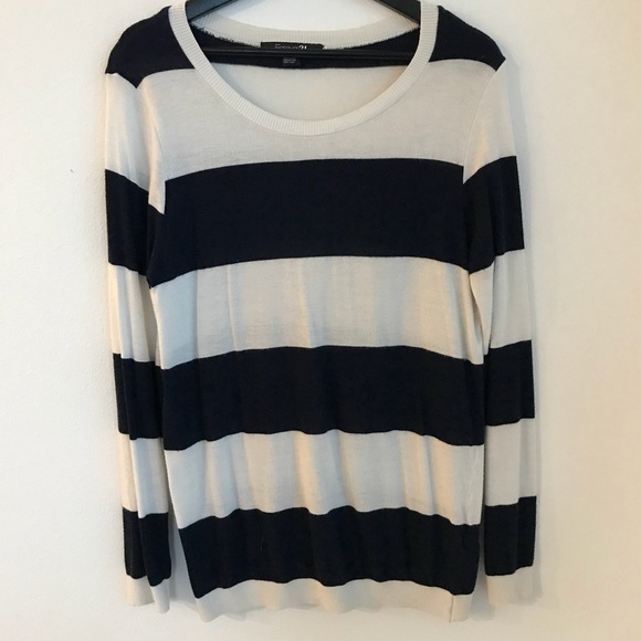 Forever 21 Striped Sweater - Picture 2 of 3